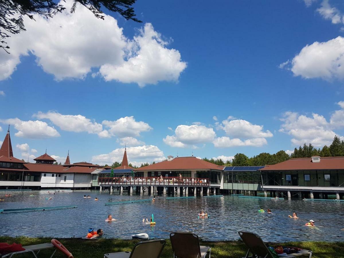 BalatongyörökAndre & Moni公寓 外观 照片